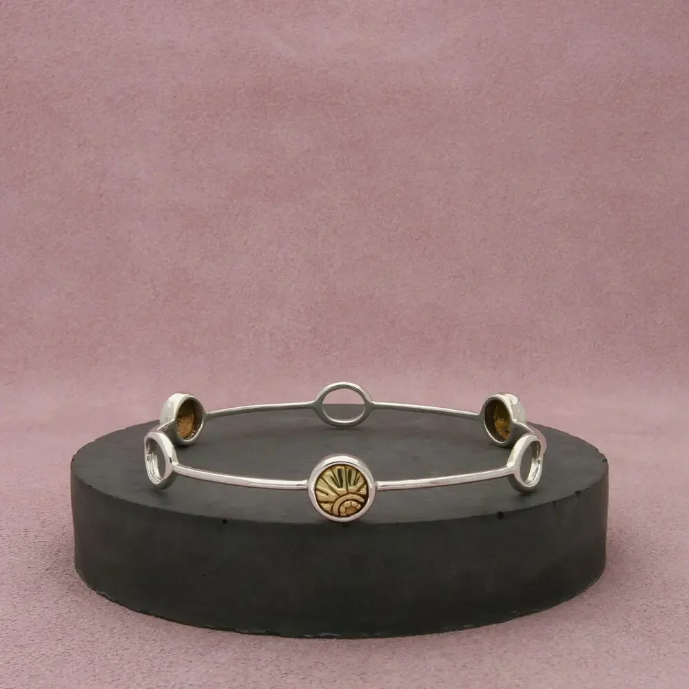 silpada sterling silver & brass two tone stack b2474 bracelet size 8.25in